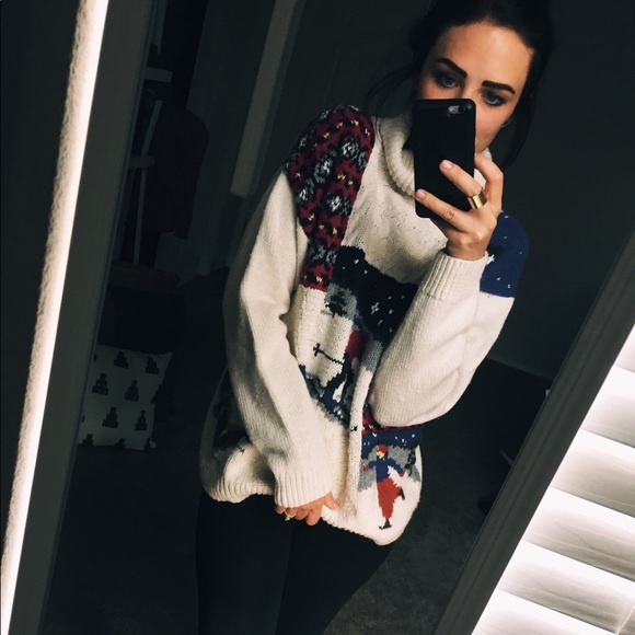 Jones New York Sweaters - Hand Knit Ugly/ADORABLE Christmas Sweater