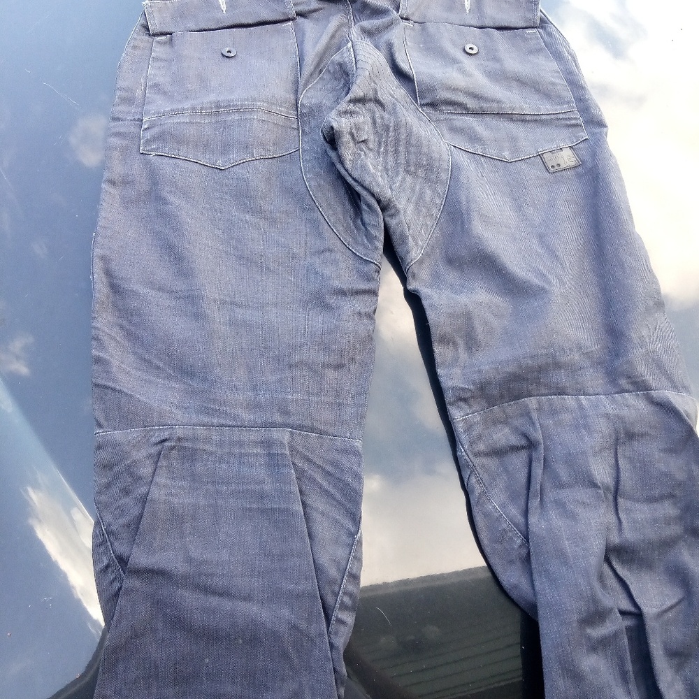 Jeans - Picture 2 of 4