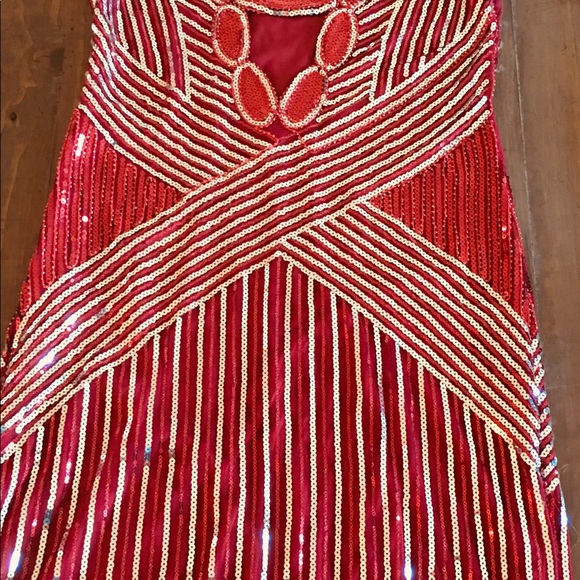 Dress - Picture 2 of 2