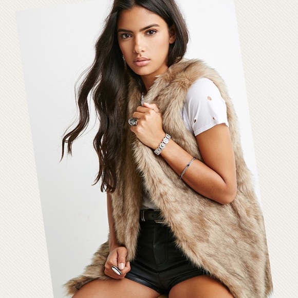 Forever 21 Jackets & Blazers - Faux Fur Vest