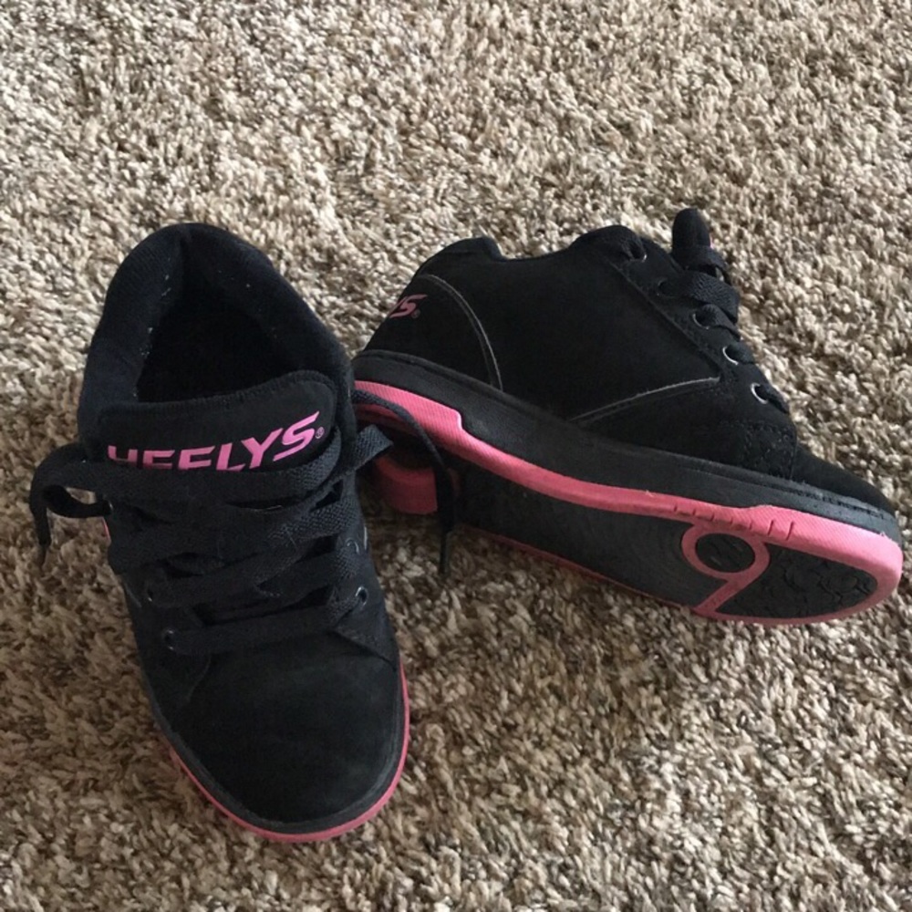 Kids Heelys size 13. Hardly worn. Great condition