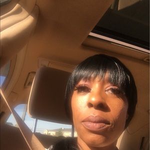 Meet your Posher, Saundra