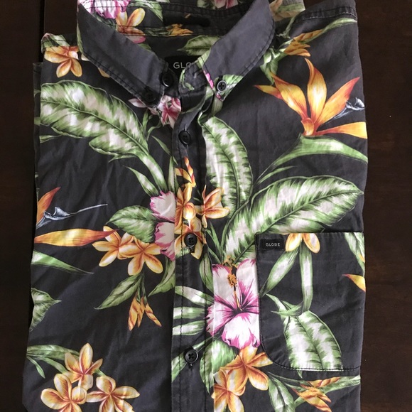 Globe Panama Shirt - Picture 1 of 4