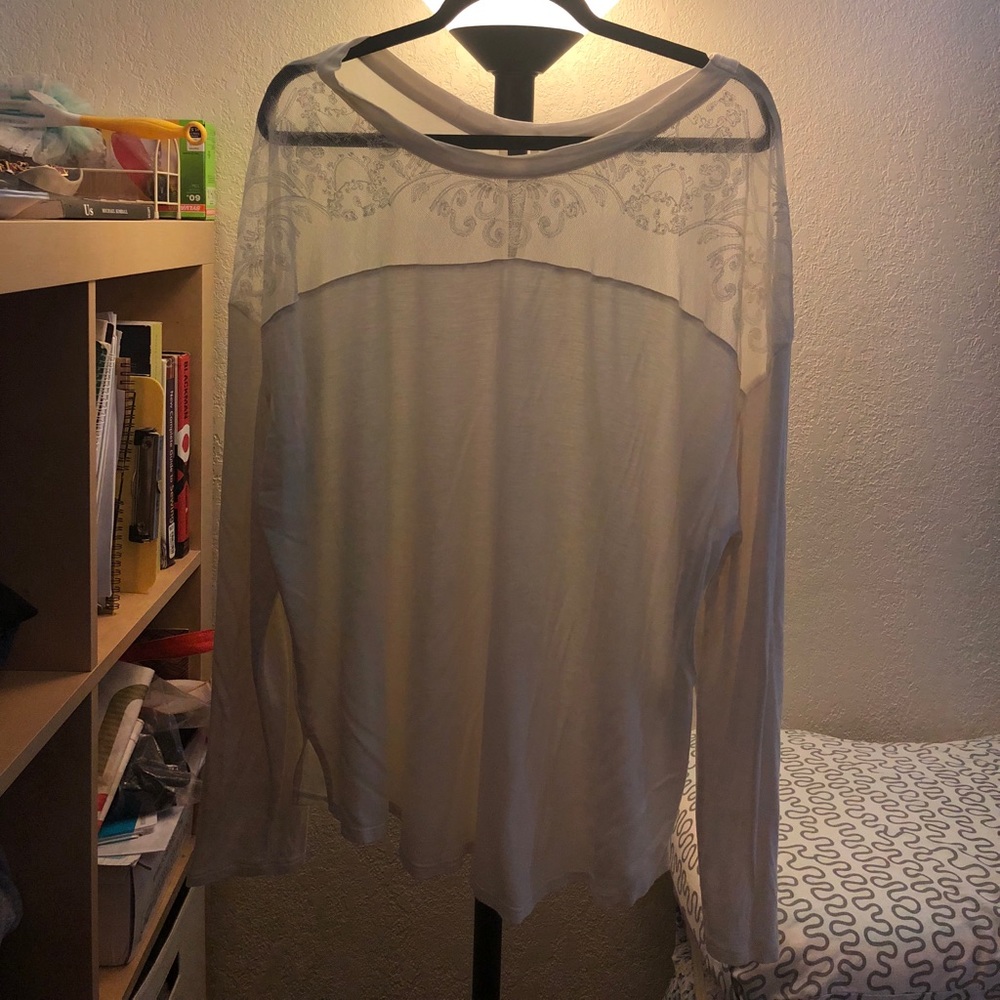 Old Navy Cream Lace shirt