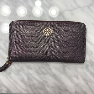 Tory Burch wallet