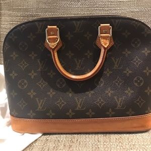🎀MAJOR REDUCTION!REDUCED!!!GUC Louis Vuitton Alma