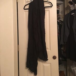 Pom Pom scarf