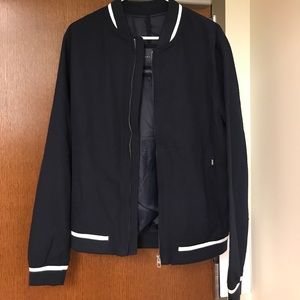 Zara Jacket - never worn - LIKE NEW!
