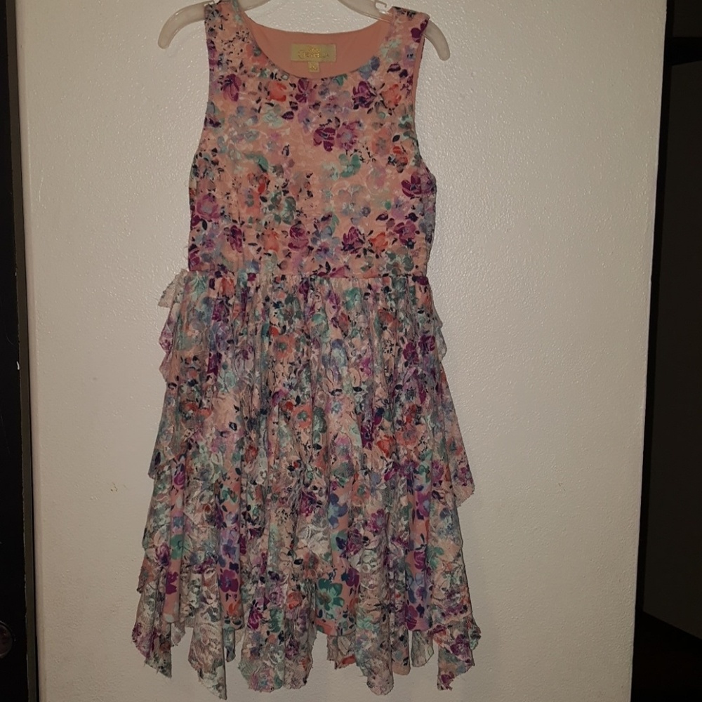 Girls dress