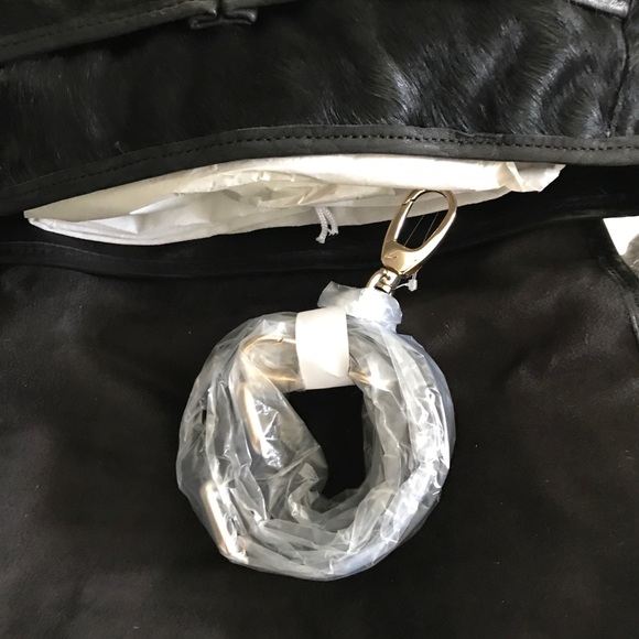 Charles David Haircalf flapbag. Designer Direct. - Picture 6 of 7