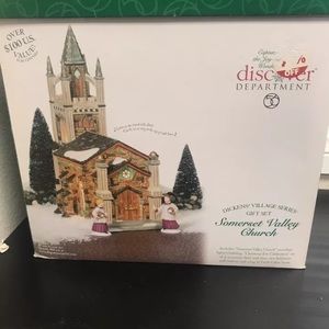 Department 56 Somerset Village Church