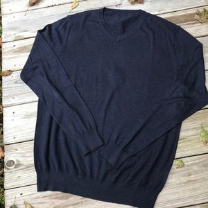 Final sale ❗️Faconnable Signature men’s sweater.