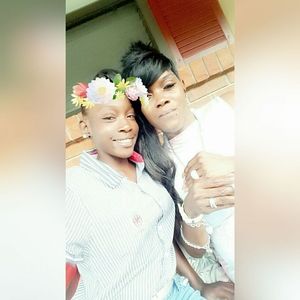 Meet your Posher, Nikki