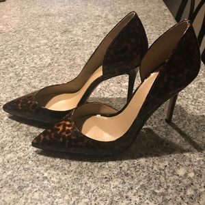 Ann Taylor Animal Print Pump