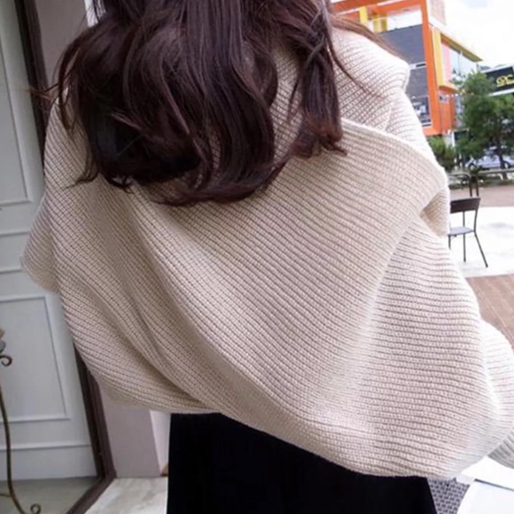 LAST! SYDNEY KNIT SHRUG/SCARF/WRAP—CREAM - Picture 2 of 8