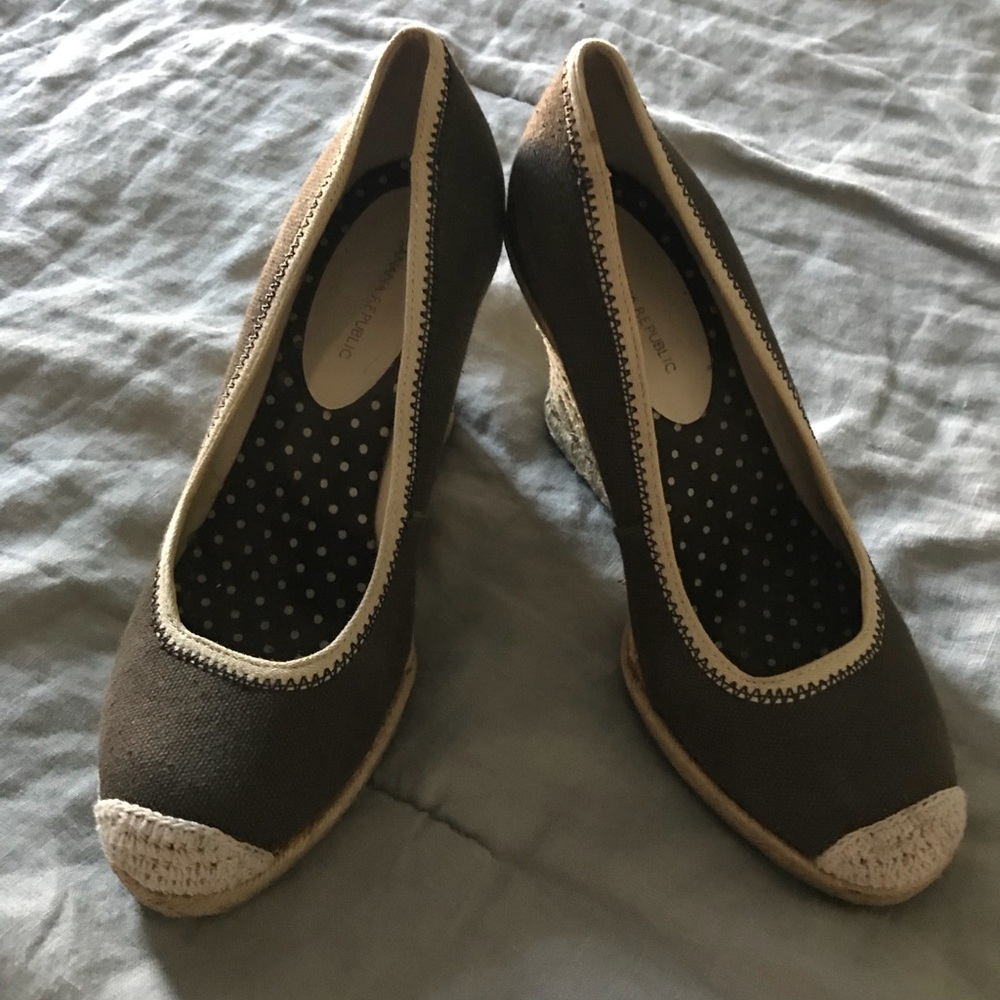 Banana Republic wedges