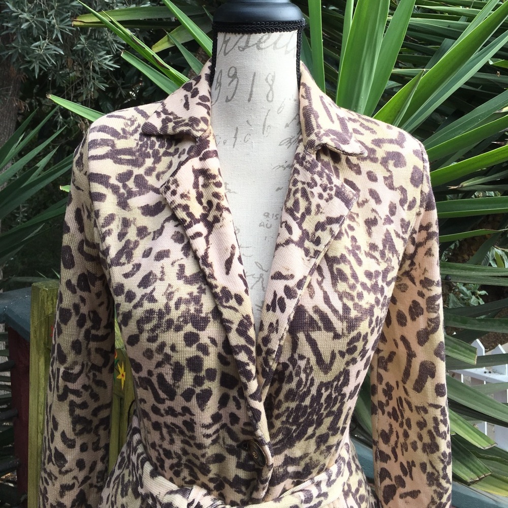 St. John-Marie Gray Animal Print Duster - Picture 2 of 8