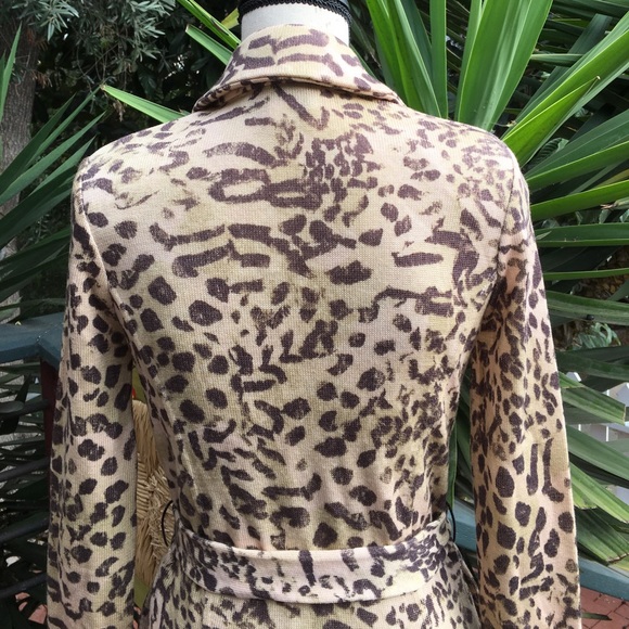 St. John-Marie Gray Animal Print Duster - Picture 4 of 8