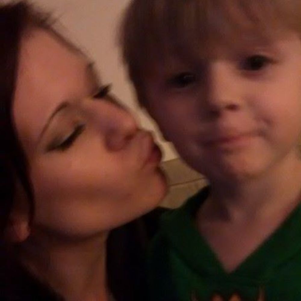 Meet your Posher, Ali