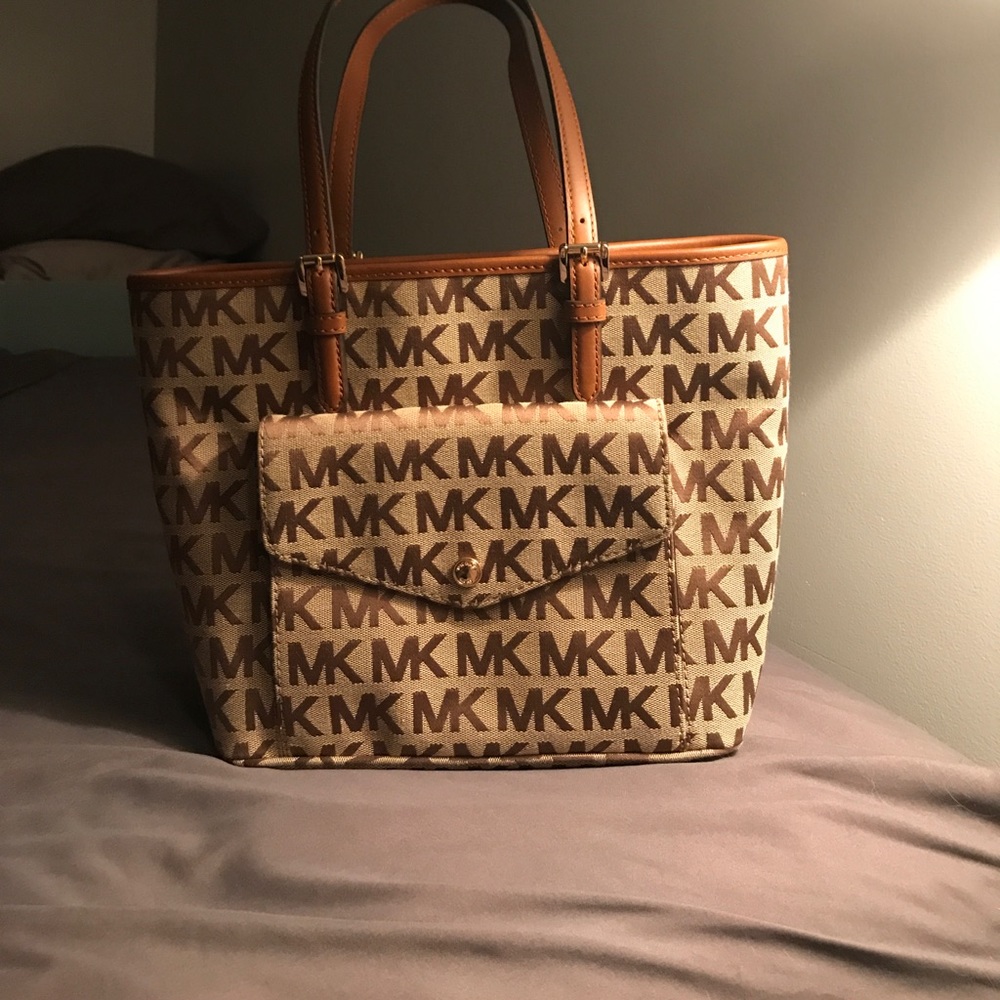 Michael Kors shoulder bag