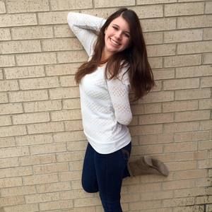 Meet your Posher, Kelly