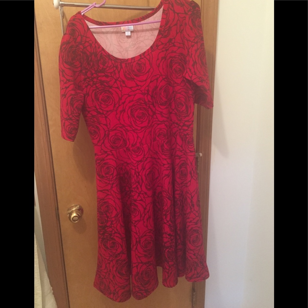 Unicorn Rose Lularoe Nicole!!!!🦄🦄🦄🦄🦄