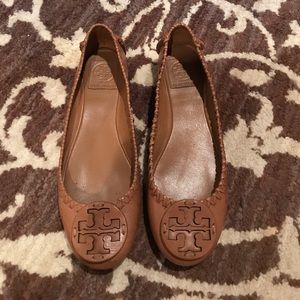 Tory Burch Flats - Royal Tan size 8.5