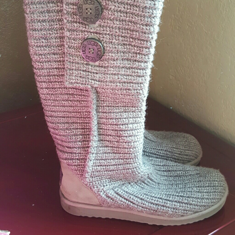 Cardy Knit UGGS