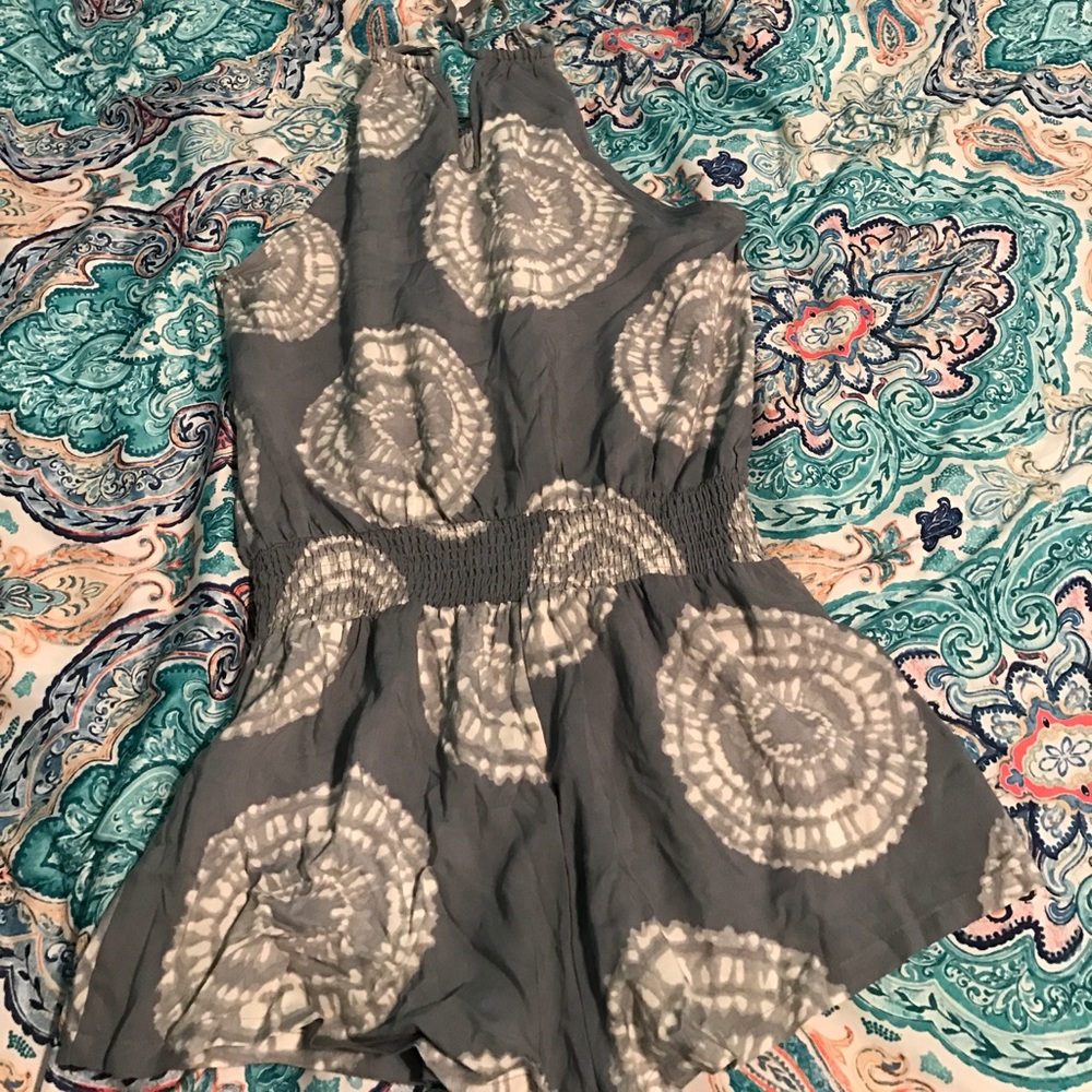 forever 21 romper - Picture 2 of 4
