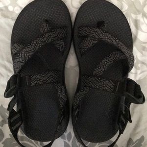Women’s Chaco’s Size 8 Wide
