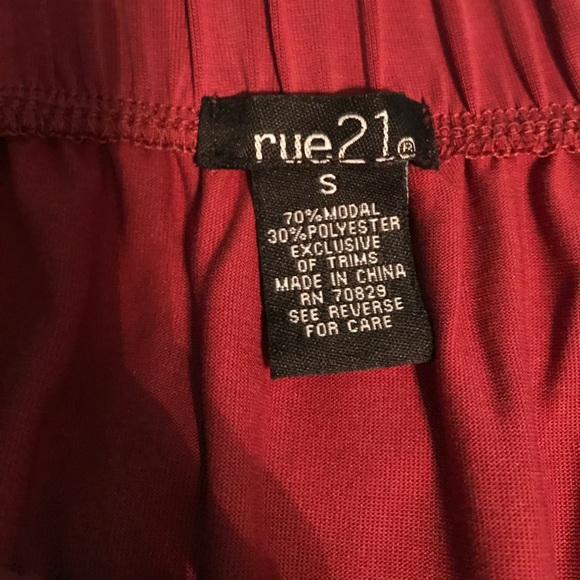 Rue 21 blouse - Picture 3 of 3
