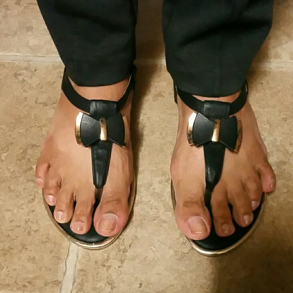 I-heart collection sandals