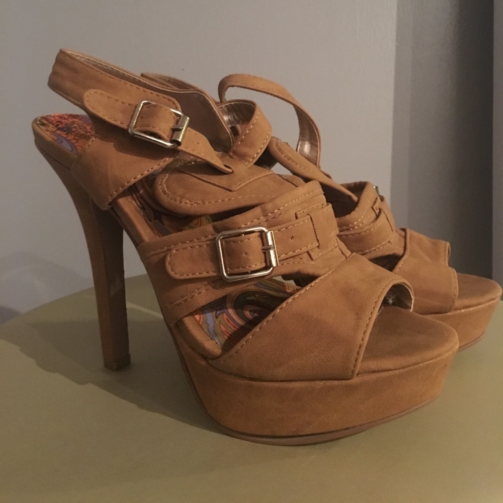 Tan heels