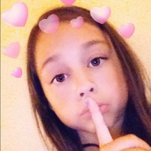 Meet your Posher, Ally