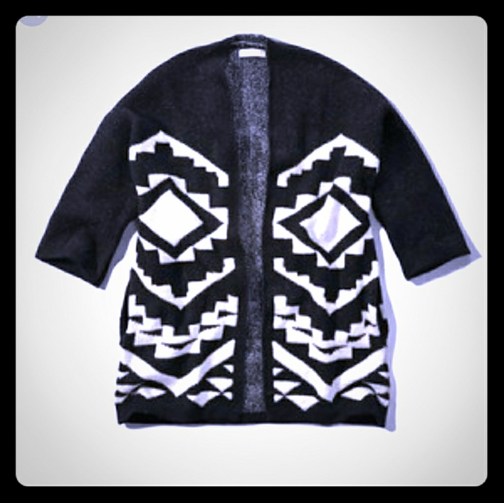 Abercrombie fitch cardigan poncho sweater pattern