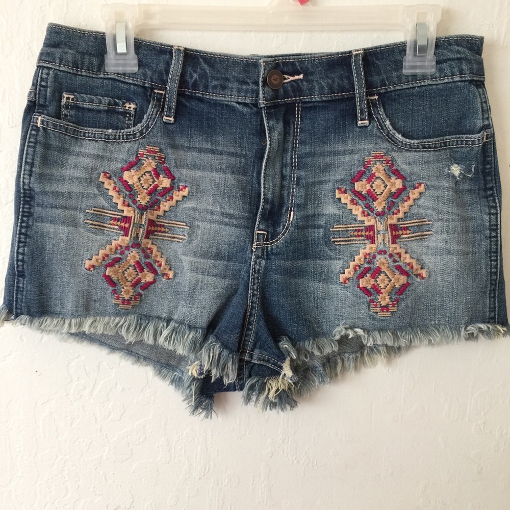 Hollister Shorts Pants Jeans New NWT size 28 / 7