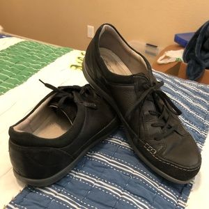 Women’s Ecco Shoes