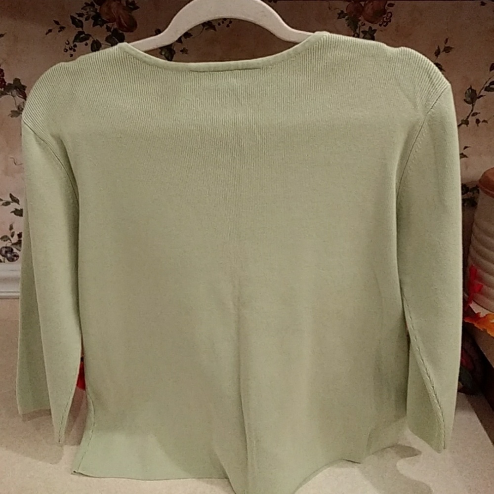 Top - Picture 3 of 3