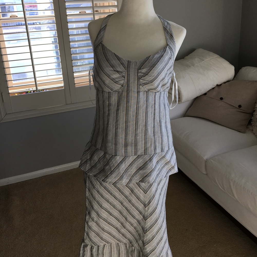 Linen Ann Taylor Loft Dress. ( 2 Piece )