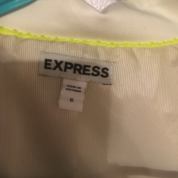 Express Blazer - Picture 2 of 3