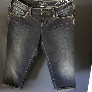 Silver Jeans- Aiko Capri’s