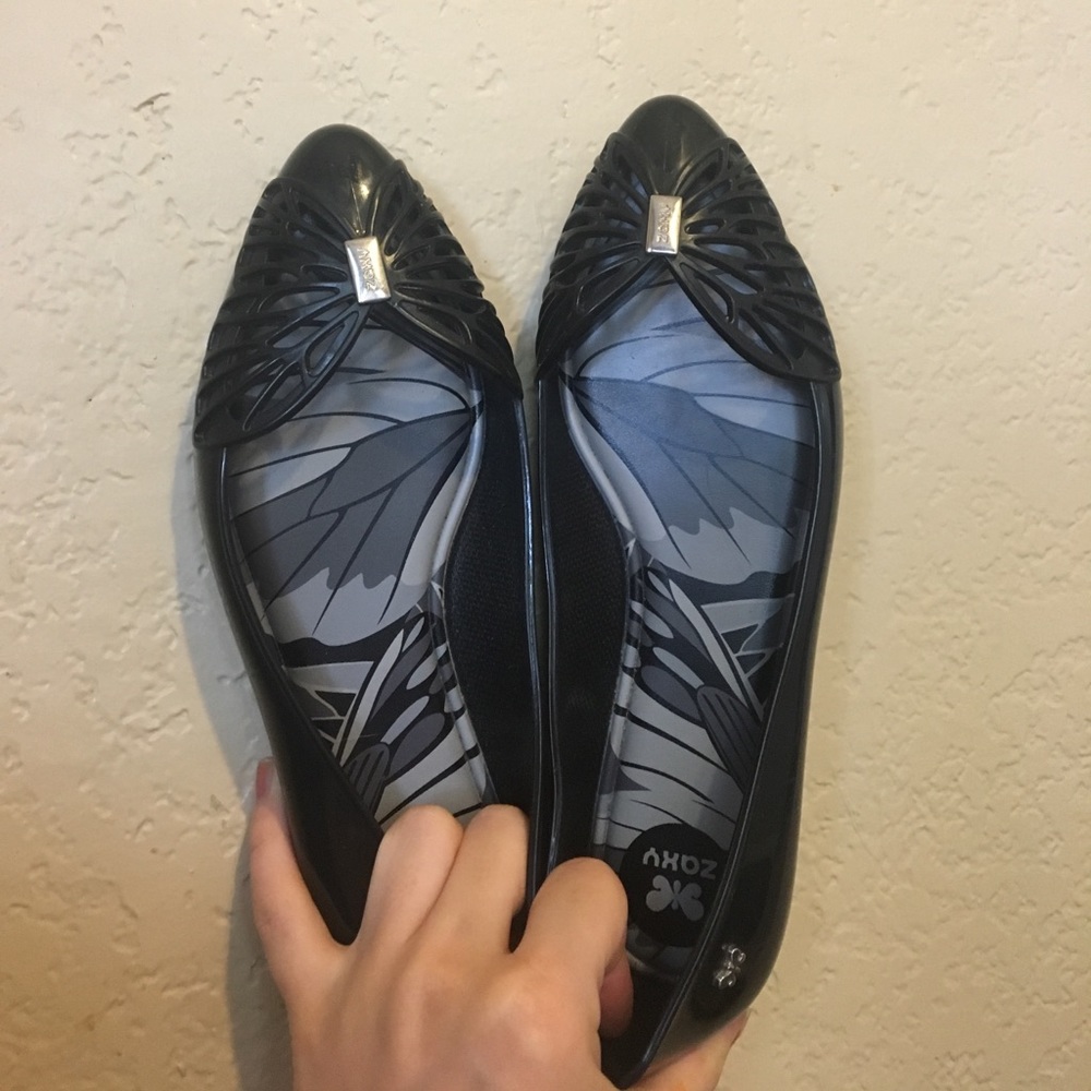 Flat ballets