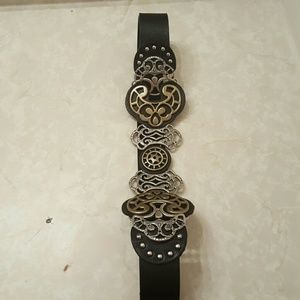 Ladies Chico's Elastic and Leather Belt Sz M