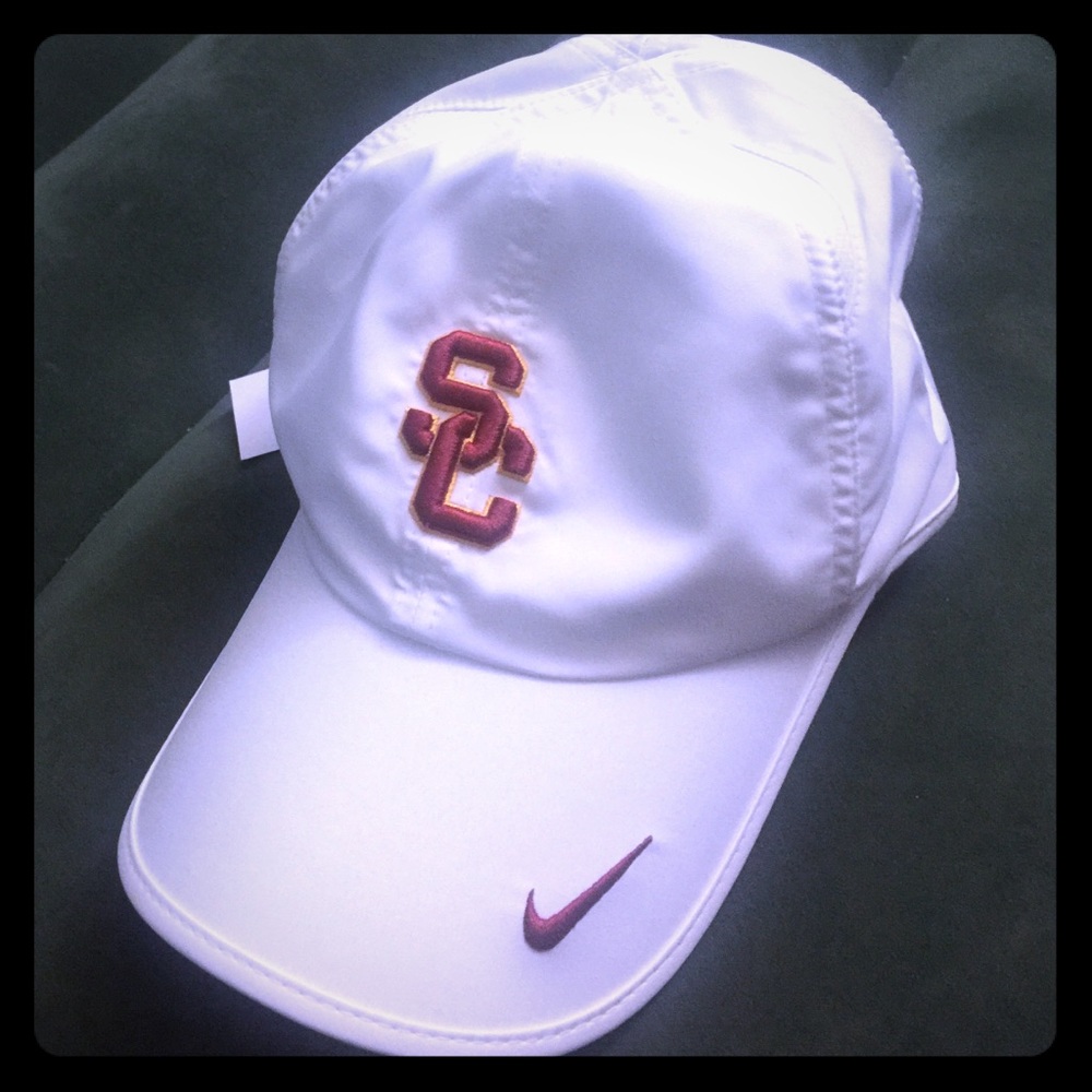 NIKE SC hat
