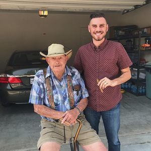 Meet your Posher, Cameron