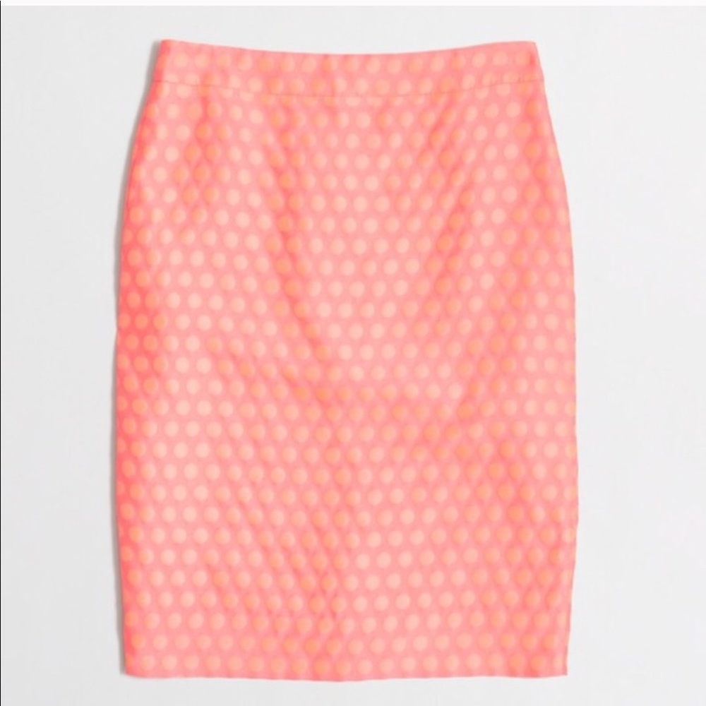 SOLD! πJ.Crew Polka dot Pencil Skirt Coral Pink - Picture 3 of 3