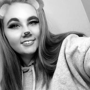 Meet your Posher, Sydnee