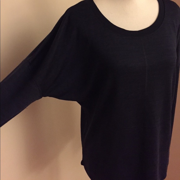 90 Degree by Reflex Sweater - Picture 5 of 7