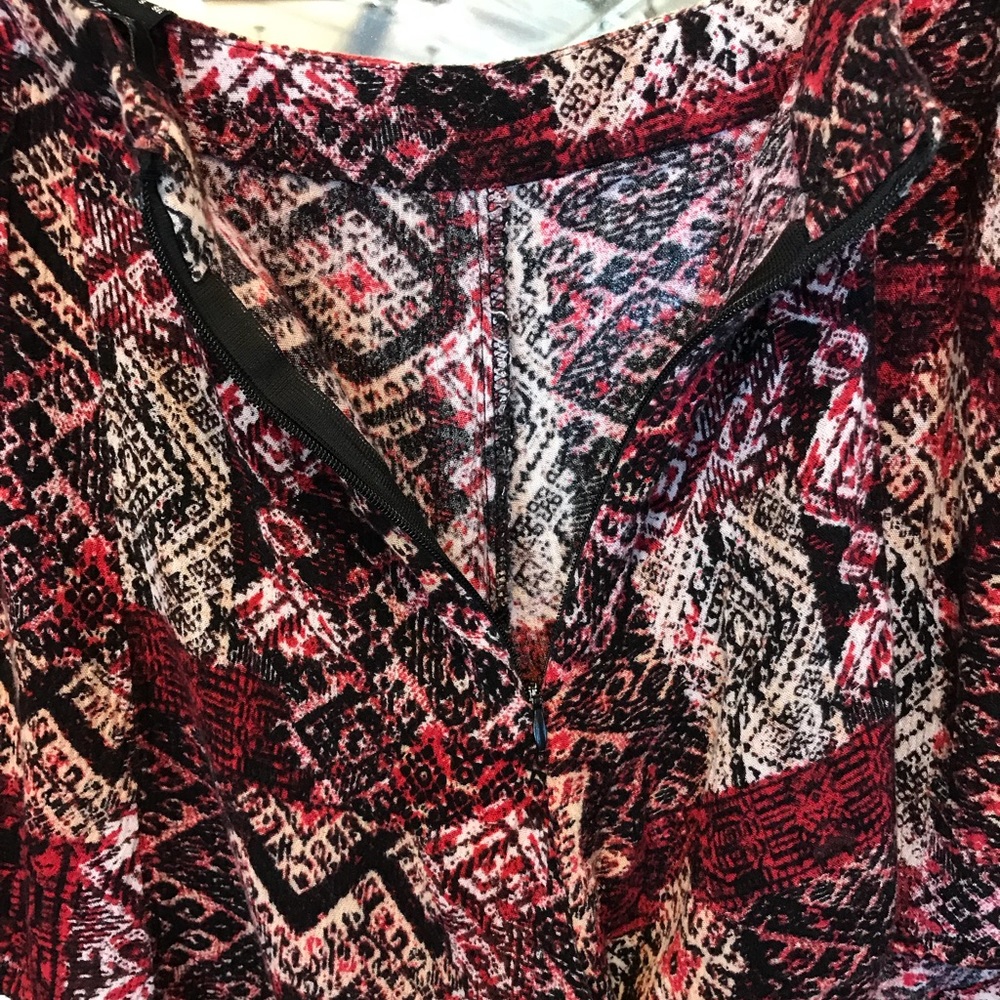 ✨Adorable Aztec Pattern Shorts!✨ - Picture 5 of 7