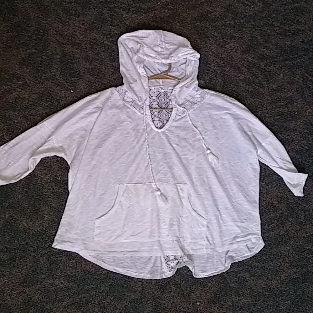 Shirt - Picture 4 of 4